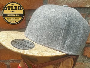 Blankes Innviertler Cap mit Korkschild hellgrau