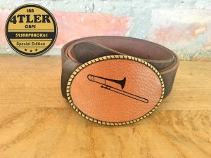 Gürtelschnalle mit  Posaunen Logo