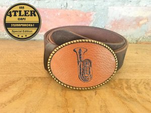 Gürtelschnalle mit  Tuba Logo